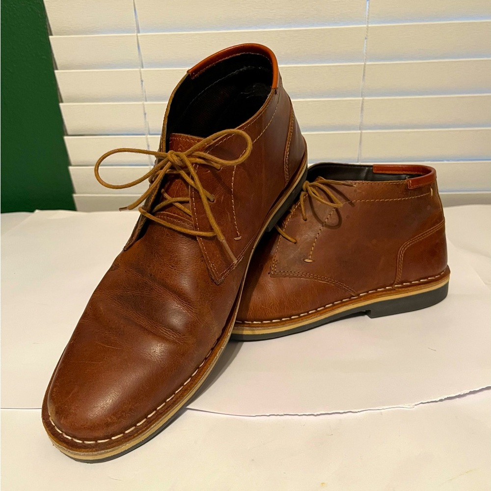 Men’s Chukka Steve Madden 9.5
